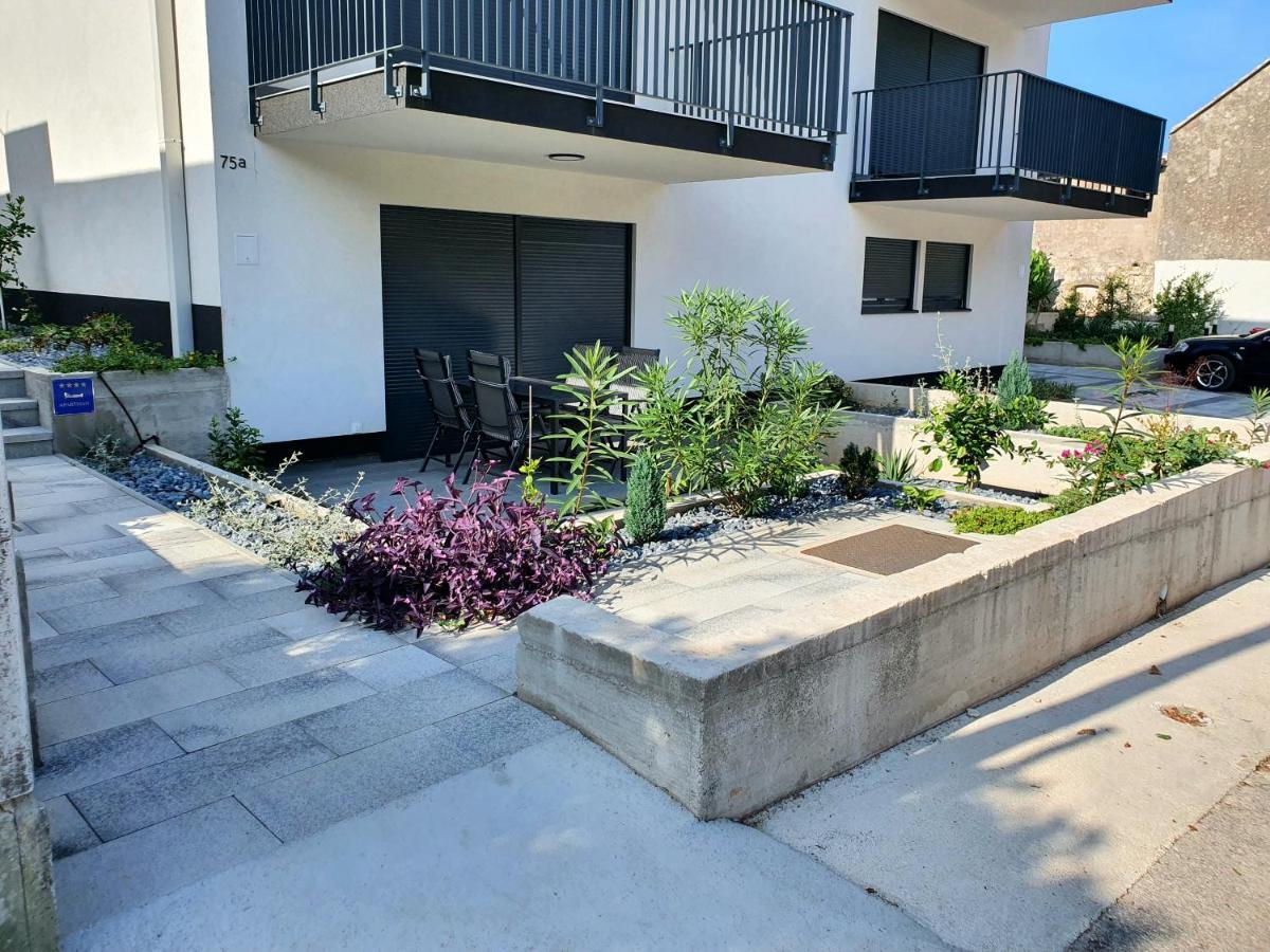 Apartmani Nerium Lovište Eksteriør bilde