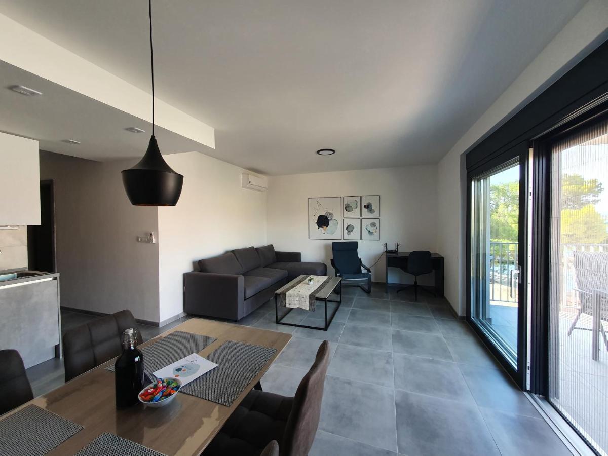 Apartmani Nerium Lovište Eksteriør bilde